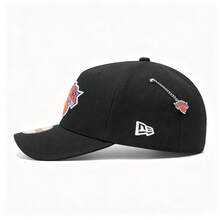 New Era 59FIFTY NY Knicks Black Chain Fitted Flat Bill Casual Baseball Cap 68920 - Black - View 2