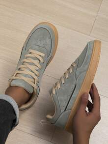 Men's All-Season Daily Lace-Up Low-Top Round Toe Casual Sneakers For Outings And Shopping - Dark Military Green - View 1