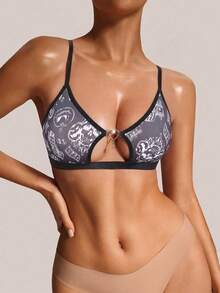 Halloween Fashion Dark Style Printed Women's Bra, Hollow Out Sexy Comfortable Lingerie - Black - View 3