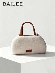 BAILEE A Stylish, Avant-Garde Faux Fur Handbag With A Plush Texture Paired With Leather Design, Perfect For Outfits And As A Gift. - Multicolor - View 1