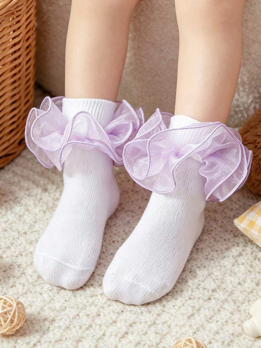 1双儿童/幼儿纯色荷叶边中筒袜，适合搭配校服