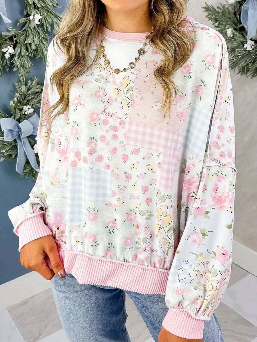 Blusa holgada para mujer con cuello redondo, hombros caídos, manga larga, textura acanalada, estampado floral y a cuadros en patchwork rosa, casual para uso diario y vacaciones de otoño - Rosa Pálido - Ver 1