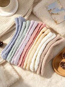 1/2/4/10 Pairs Random Men & Women Winter Solid Color Coral Fleece Thickened Warm Minimalist Sleep Mid-Calf Socks - Multicolor - View 4