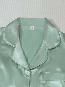 2件組緞面短袖蕾絲領上衣與蝴蝶結短褲女款睡衣家居服套裝 - 綠色 - 查看 3