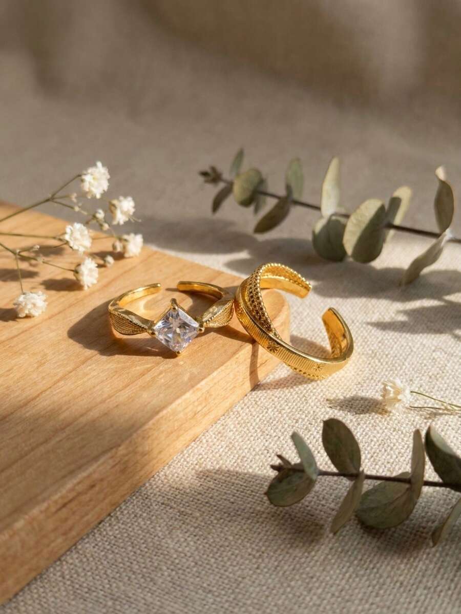 2pcs Design Sense Small Double Ring Brushed Light Year Vintage Handmade Star Copper Rings, Personalized Versatile Starry Cool Aesthetic Finger Rings For Party, Gift, Daily Wear With Gift Box - Gold - View 1