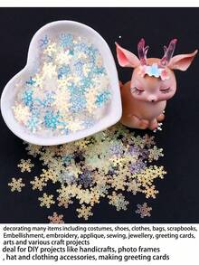 10G/Bag Christmas Snowflake Sequins, Shiny Snowflake Round Table Confetti, Holiday Party Tabletop Centerpiece Decoration, Christmas Tree Skirt Decor, Snowflake Sequins For Christmas Theme Party, Wedding And Birthday - Multiple Styles - View 9