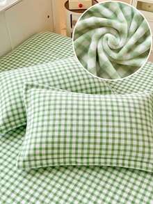 1/2pcs Soft Fluffy Fleece Pillowcases, Pink And White Plaid Pattern, Warm Plush Bed Pillowcases, Without Pillow Insert - Green - View 2