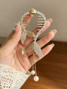 1pc Luxury Sparkling Rhinestone Fish Tail Clip, Vintage Hollow Metal Pearl Pendant Hair Clip, Elegant Women's Hair Accessory For Wedding - Multicolor - View 4