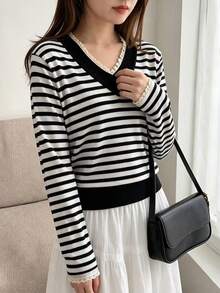 Chic Women's Knitted Long Sleeve Top Featuring A Contrast Collar, Regular Length, And Comfortable High Stretch For Autumn - Black - View 4