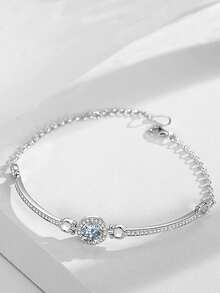 ConiiW A Versatile 925 Sterling Silver Bracelet/Bangle With A 1-Carat Moissanite, Perfect For Everyday Wear, Dates, Or Commuting. - Silver - View 4