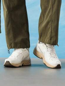 Nike Men's AIR MONARCH IV Low-Top Lace-Up Training Shoes, Lightweight Comfortable Casual Sneakers IQ9792-112 - White - View 3