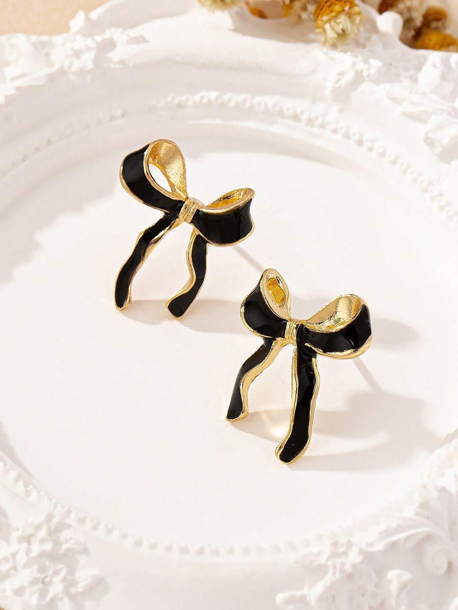 1 Pair Fashion Gold-Plated And Artificial Oil-Drip Black Bow Stud Earrings - Black - View 1