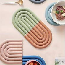 Modern Rainbow Pot Mat, Heat-Resistant Silicone Pot Mat, Colorful Arch Design, Non-Slip Kitchen Table Protector, Suitable For Hot Pots, Frying Pans, Plates And Cookware, Decorative Table Accessory, Home Kitchen Use, Cute Gift Idea - View 3