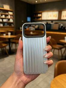 1 قطعة إطار فضي مطور بنسيج، بطانية هاتف فضي بأسلوب حقيبة السفر 18 Pro Max، متوافق مع 17 Pro Max، تصميم تغطية كاملة لعدسة 16 Pro، بطانية حماية فاخر 15 Pro Max - فضي - مشاهدة 2