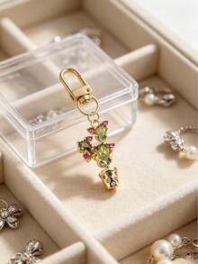 Exquisite Rhinestone Cactus Shaped Key Chain, Bag Charm, Metal Clasp Sturdy And Durable, Decorated With Colorful Rhinestone Details, Compact And Unique Design. Can Be Hung On Keys, Bags, Backpacks, Suitable For Young Women Who Like Niche Accessories, Daily Outings, Commuting Outfits, Suitable For Gifts And Personal Use, Adding A Fresh And Fashionable Atmosphere To Your Belongings. - Multicolor - View 6