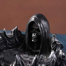 2pcs Gothic Skull Reaper Resin Halloween Decor, Premium Artistic Smoking Accessory, Durable, Suitable For Bar, Living Room, Bedroom, Garden - View 4