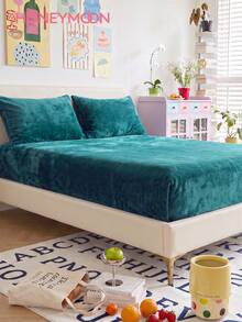 HONEYMOON 2/3pcs Flannel Fitted Sheet Set, Warm & Breathable Mattress Protector, Elastic Mattress Cover, 9-12 Inch/25cm Deep Pocket, Wrinkle-Resistant, Fits T F Q K All Sizes, Machine Washable, Suitable For Home And School Dorm - Dark Green - View 1