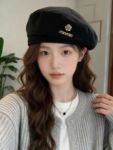 Women's Camellia Metal Logo Wool Beret, Autumn/Winter Vintage British Style Versatile Face-Slimming Painter Hat - Multicolor - View 2