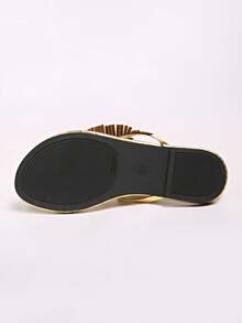 Women's Flat Flip Flops With Rhinestone And Feather Decor, Thong Sandals For Beach, Vacation And Casual Wear - Gold - View 4