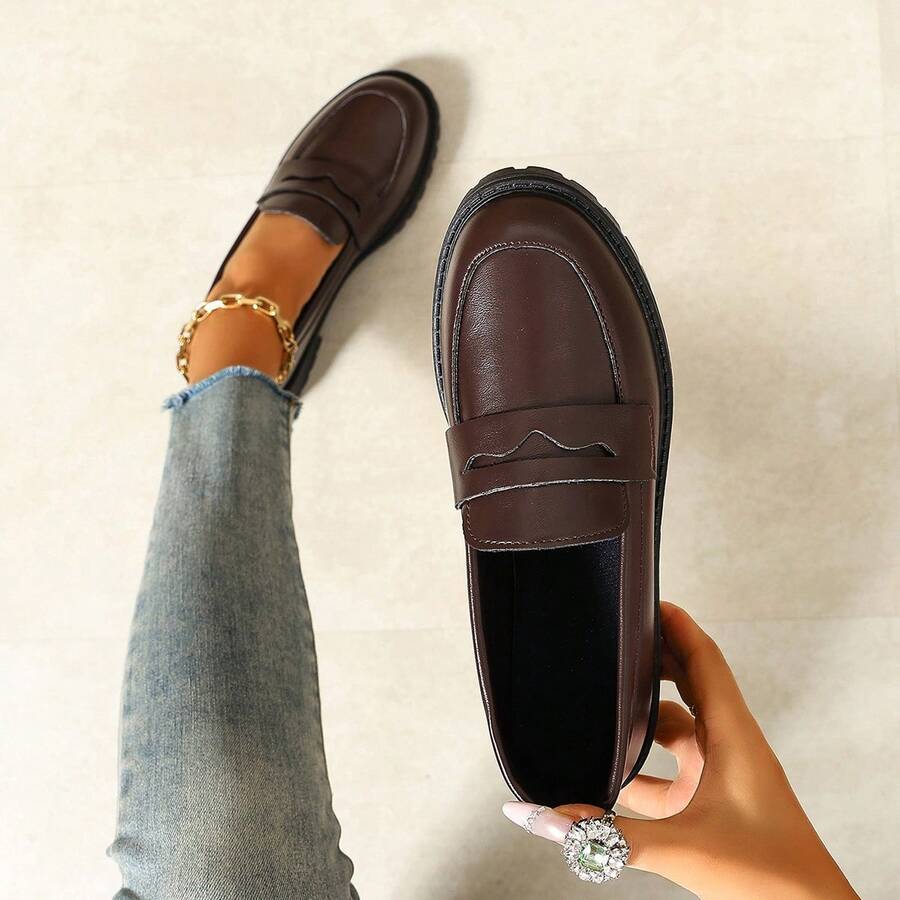 Brown Slip-On Loafers For Women, Lightweight Breathable Single Lining Chunky Heel, Slimming Academy Style Shiny Patent Leather Shoes, Spring Autumn All Season New