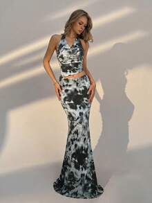 Elegant Halter Neck Cropped Top And Mermaid Hem Skirt Set, Two Pieces Outfit Perfect For Stylish Daily Wear, Casual Going Out, Beach Vacations - Grey - View 4