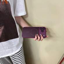 Casing Ponsel Magnetik Matte Perlindungan 360°, Kompatibel dengan iPhone 18 Pro 18 Pro Max, dengan Pelindung Lensa, Casing Pelindung Silikon Seluruh Tepi, Kompatibel dengan 17 Pro Max 16 Pro Max 16e 17e 15 14 Plus 13 12 Mini 11 - Merah ceri - View 6