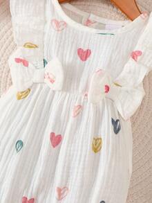 BrownBark 2pcs/Set Baby Girl Spring/Summer Cute Versatile Colorful Heart Print Double-Sided Gauze Romper And Hat, Sleeveless Ruffle Bow Baby Crawler Bodysuit, Matching Same-Color Hat, Soft Comfortable Newborn Spring/Summer Sweet Outfit, Suitable For 0-12 Months Baby Girls - White - View 7