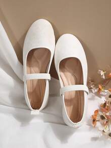 European And American Style New Plus Size Women's Spring/Autumn One-Strap Closed-Toe Pointed-Toe Flat Shoes, Versatile Fairy Style Closed-Toe Sandals - White - View 6
