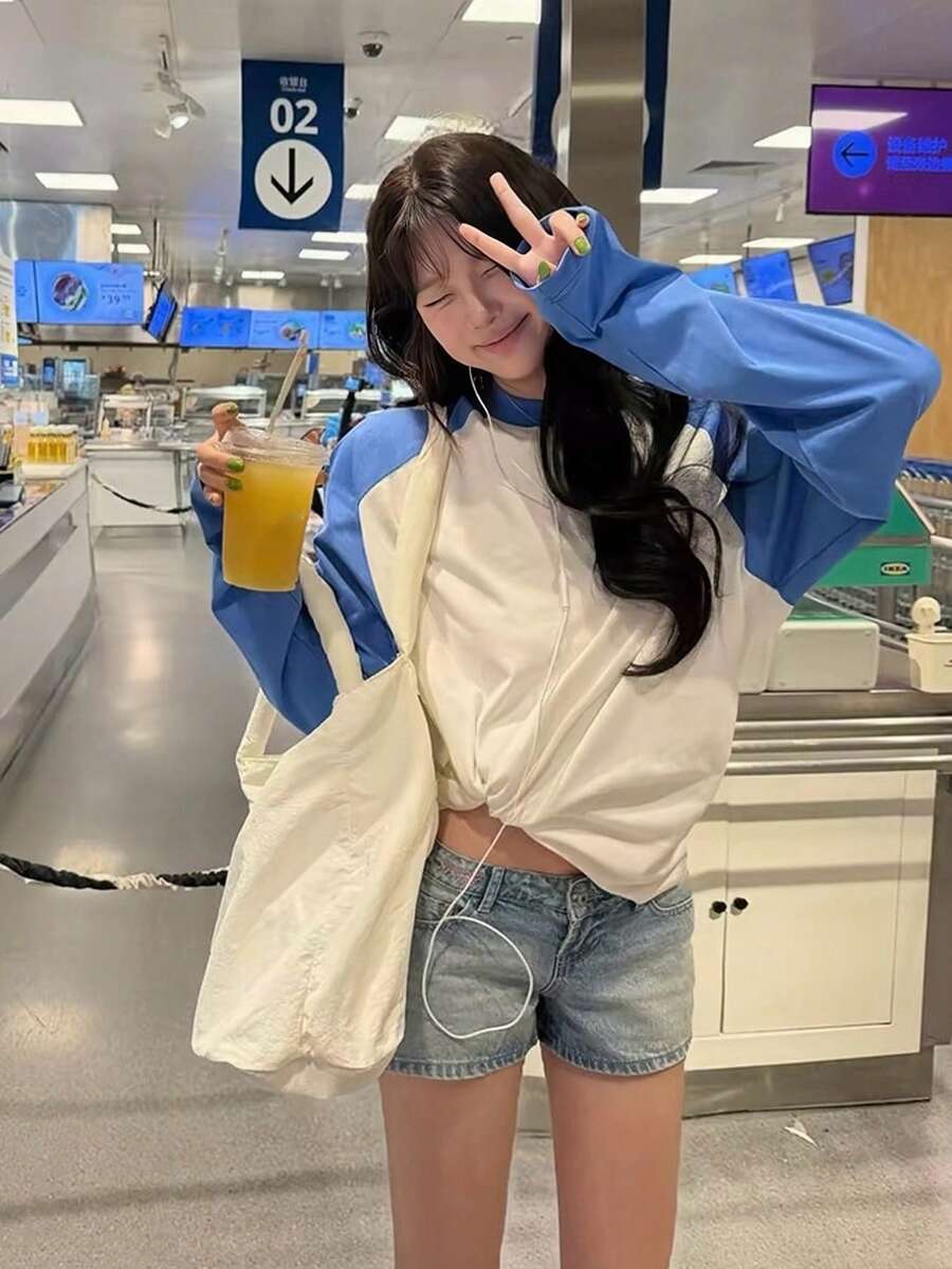 女款休閒簡約學院風百搭拼色插肩袖長袖T恤,寬鬆版型百搭上衣,適合秋季 - 白色 - 查看 1