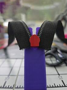 Zipper Installation Helper, Zipper Head Fixer, Multi-Function Zipper Installation Tool, Quick Zipper Head Clip, Convenient And Fast Installation Sewing Zipper Fixture, DIY Clothing Sewing Zipper Head Jig, Home Tailoring Sewing Accessories, Suitable For Clothing Zipper Jig - Multicolor - View 3