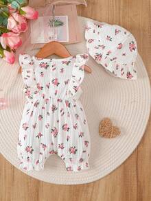 BrownBark 2pcs/Set Baby Girl Spring/Summer Cute Versatile Colorful Heart Print Double-Sided Gauze Romper & Hat, Sleeveless Ruffle Bow Baby Crawler Romper, Matching Same Color Hat, Soft Comfortable Newborn Spring/Summer Outing Sweet Outfit, Suitable For 0-12 Months Baby Girl - Pink - View 3