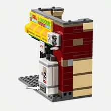 LEGO 76311 Parallel Universe Miles Vs. Spotted Spider Man Mainan Balok Bangunan - MultiWarna - View 3