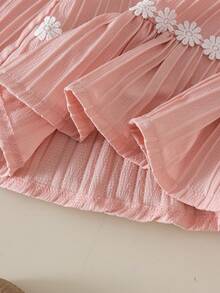 2pcs Baby Girl Forest Pastoral Style Vertical Pleated Floral Lace Trim Hem Petal Sleeve Round Neck Top With Matching Fabric Wide Leg Pants Set Spring Autumn - Dusty Pink - View 9