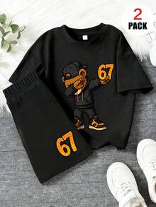 2件組男孩套裝，印花卡通熊與數字67圖案寬鬆短袖上衣 + 運動短褲，舒適柔軟，適合夏季與運動 - 黑色 - 查看 3