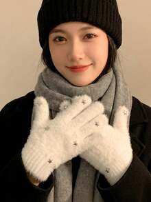1 Pair Plush Star Gloves, Winter Cold-Proof Thick Warm, Women's Cute Cartoon Design, Flexible & Convenient, Suitable For Christmas Autumn/Winter - Multicolor - View 3