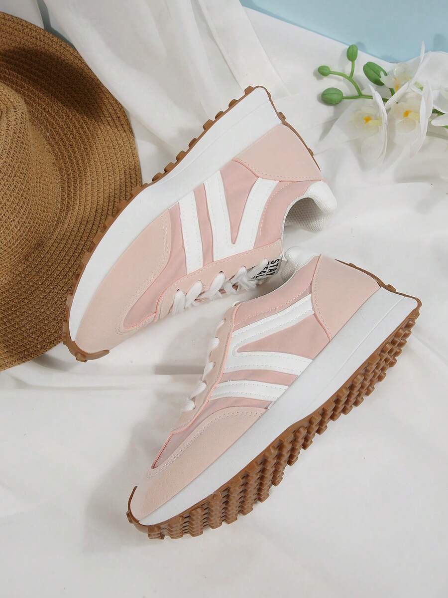 1 Pair Women's Sporty Casual Sneakers, Fashion Geometric Pattern Flat Round Toe Lace-Up Versatile Shoes - Pink - View 1