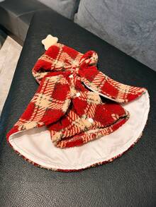 Pet Plaid Fleece Hooded Cape Set, Suitable For Small Dogs, Medium Dogs And Cats, Warm Christmas Halloween Pet Cloak, Cute Star Decorated Pet Shawl, Suitable For Holiday Parties And Daily Wear - Red - View 2