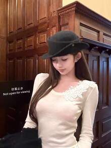 Autumn/Winter New Elegant Minimalist Fashion Handmade Lace Trim Patchwork Round Neck Slim Fit Long Sleeve Base Layer T-Shirt - Apricot - View 5