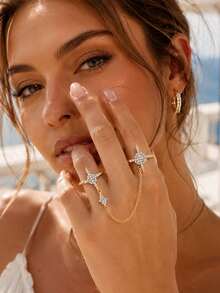 XYHEALER 1pc Gold Women's Double Finger Ring, Rhinestone Star Chain Connected Shiny Exaggerated Ring Jewelry, Suitable For Party, Dance, Date Night - Multicolor - View 3