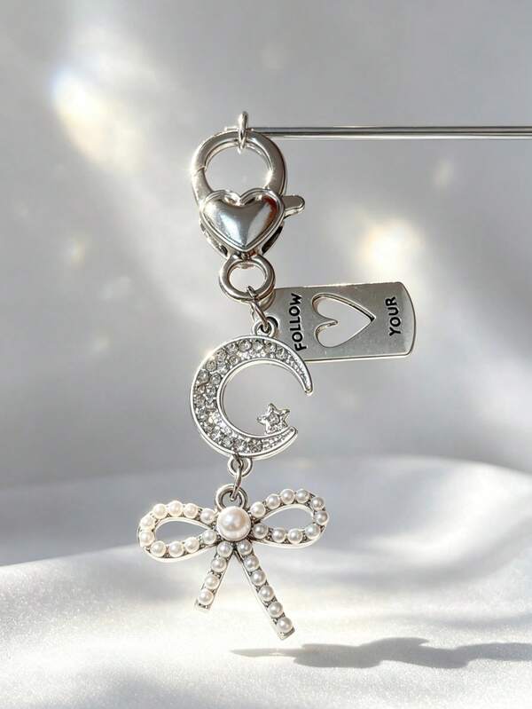 Rhinestone Star & Moon Pendant Women's Keychain, Bow Hollow Heart Letter Charm Key Ring, Creative Heart Lobster Clasp, Bag Charm, Key Chain, Bag Keychain, Premium Gift And Giveaway, Key Cover, Women's Car Accessory, Wallet Charm, Christmas, Soft, Gift Bag Filler, Party Favor, Christmas Gift, Small Accessory, Autumn Accessory, Wallet Charm And Chain, Teacher's Day Gift, Gift For Women, National Day Gift