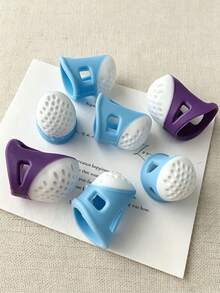 Sewing Thimble Set With Silicone Finger Protectors And Needle Threader – Adjustable Size, Suitable For Embroidery And Needlework; Silicone Finger Protectors, Fingertip Thimbles - Multicolor - View 4