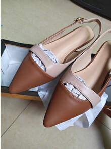 2025 Autumn Women's New Colorblock Flat Sandals, Fashionable Closed Toe Strap, Versatile, Fairy Style - Apricot - View 9