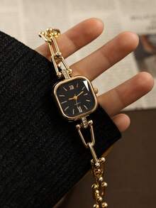 1pc Vintage Small Gold Square Women's Watch, Black Dial With Roman Numerals, Rhinestone Beaded Chain Strap, Elegant & Sophisticated, Atmospheric Quartz Wristwatch - Gold - View 2