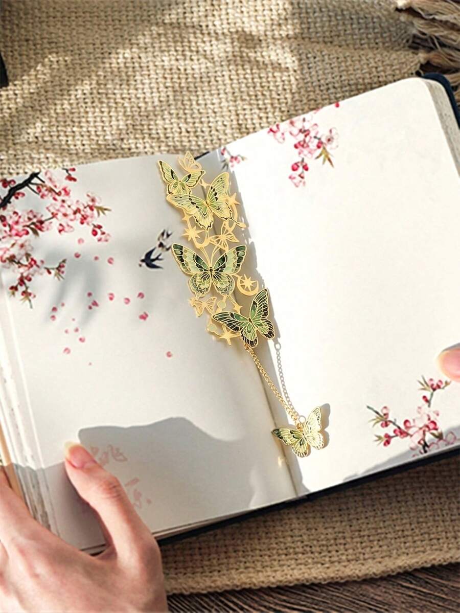 1pc Chinese Style Hardcover Journal Set With Hollow Metal Butterfly Bookmark, 112 Pages Aesthetic Colored Illustrated Notebook Office School
