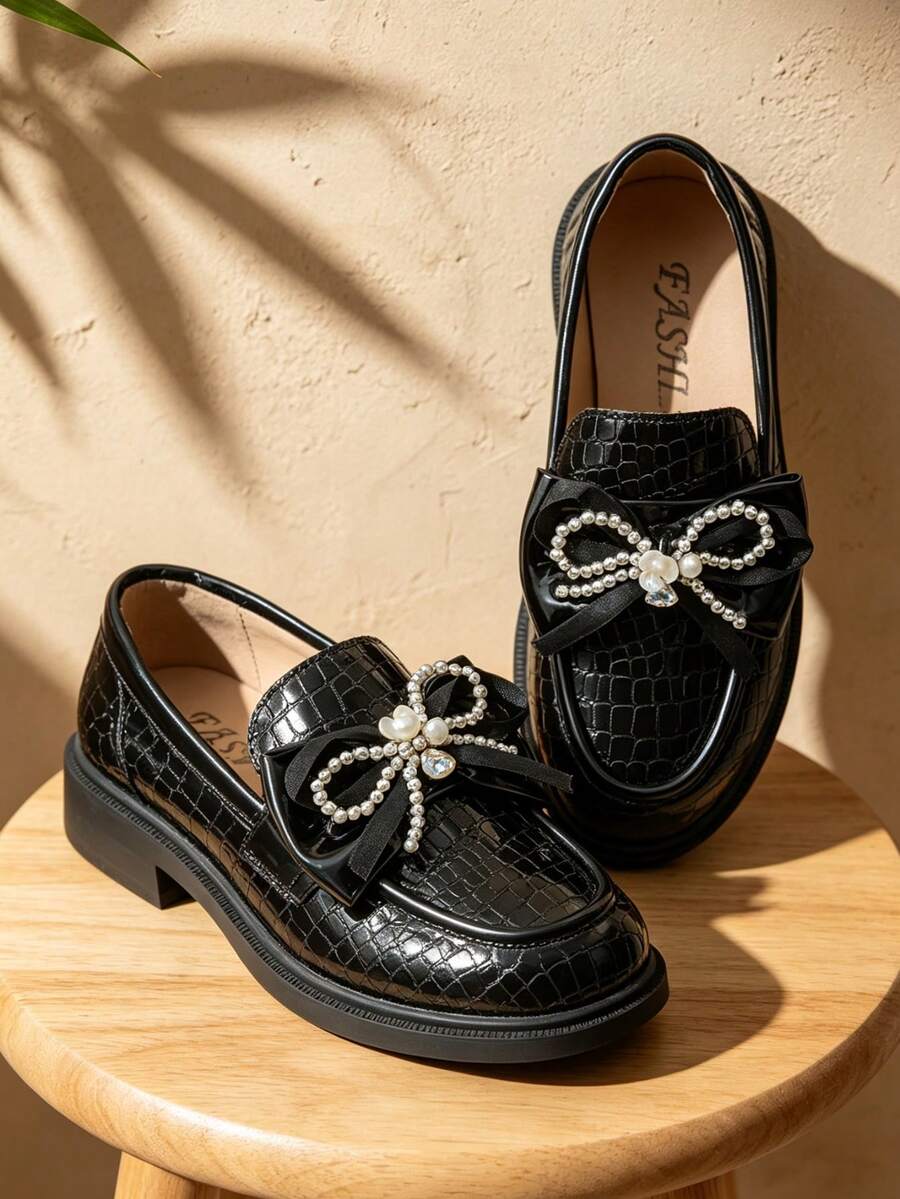 Girls Black Loafers Pearl Rhinestone Bow Thick Non-Slip School Banquet Versatile Shoes~ - Black - View 1