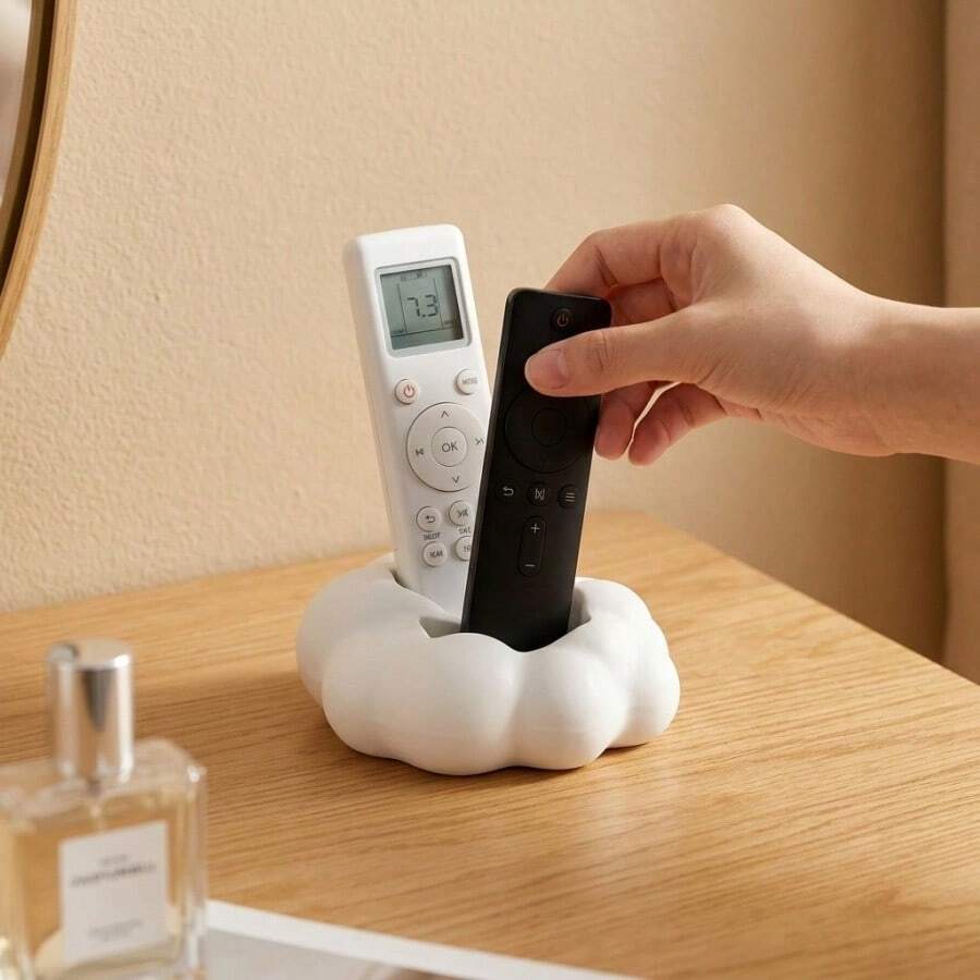 Cloud-Shaped Makeup Brush Storage Box, Aesthetic Desktop Organizer, Suitable For Vanity, Multi-Functional Cosmetic Storage Container, Can Hold Brushes, Pens, Remote Controls And Cute Home Decor - A - View 1