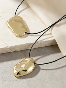 2pcs/Set Lava Pendant Double Layer Necklace, Abstract Asymmetrical Chunky Chain Necklace, Women Layered Jewelry, Suitable For Daily Wear And Party - Yellow Gold - View 4