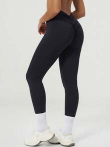 Women's Butt-Lifting Ruched Sports Base Layer Leggings, 3D Ruched Butt Design For Butt-Lifting And Curve Enhancement, Showcasing Charming Waist Dimples And Perky Butt, Tight Fit And Slimming For S-Curve, Comfortable Tight Fit, Suitable For Yoga, Fitness, Running And Street Style - Black - View 3