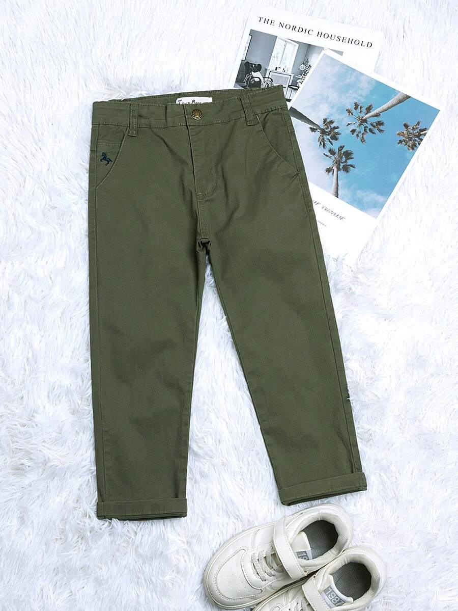 男童刺繡Logo咖啡色純棉休閒長褲，春秋款