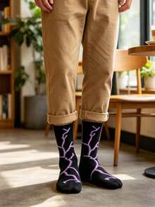 2 Pairs Men's Lightning Pattern Fashion Mid-Calf Socks - Multicolor - View 6